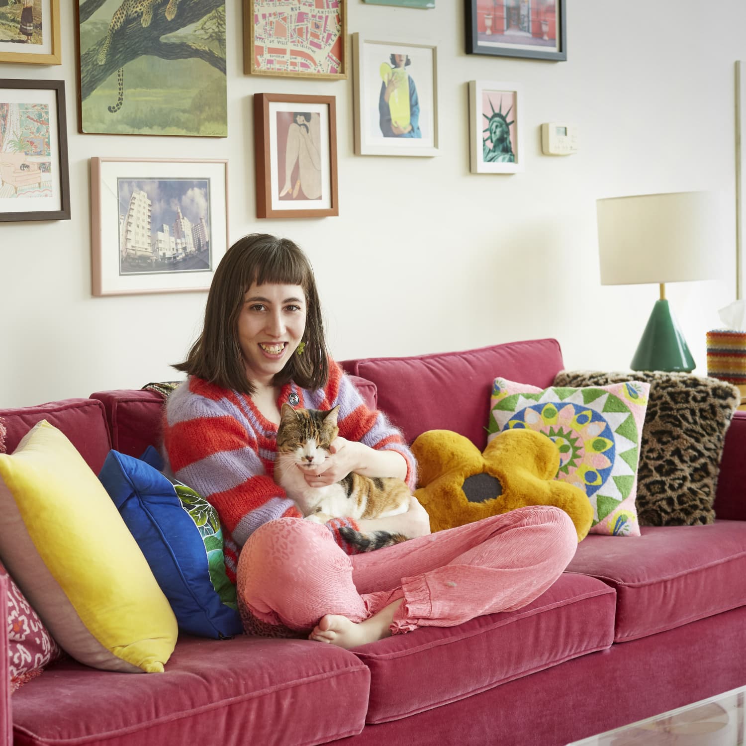 Small cuddly pets for apartments sales